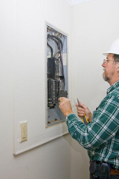 Troubleshooting Electrical Wiring Problems in San Jose, CA